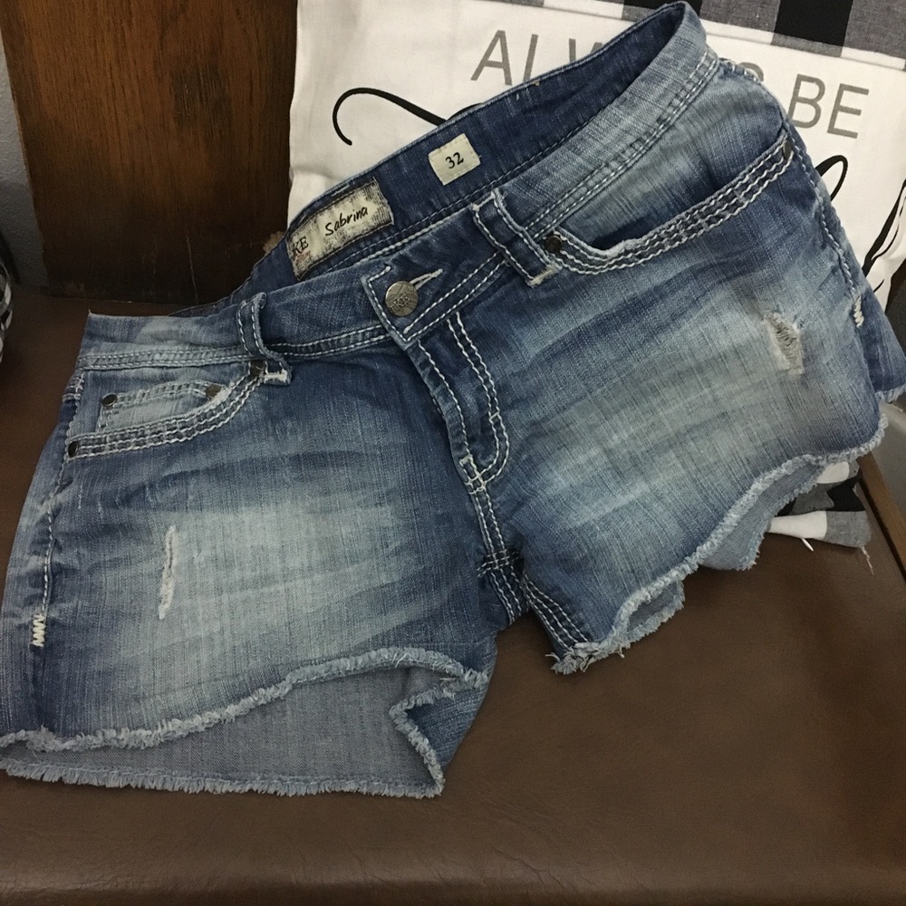 BKE Jean shorts